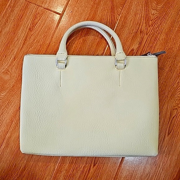 Matt and Nat Large Triplet Crossbody - Picture 3 of 8